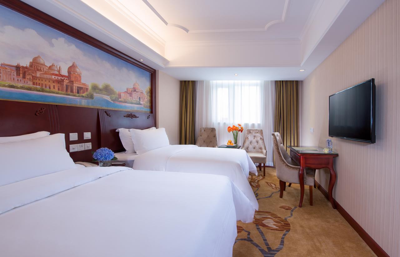 Vienna Hotel - Da Ju Yuan Branch เซินเจิ้น ภายนอก รูปภาพ